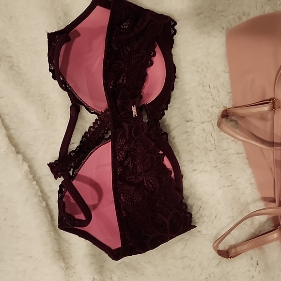 VICTORIAS SECRET BRA BUNDLE (3) 34C - Picture 6 of 7